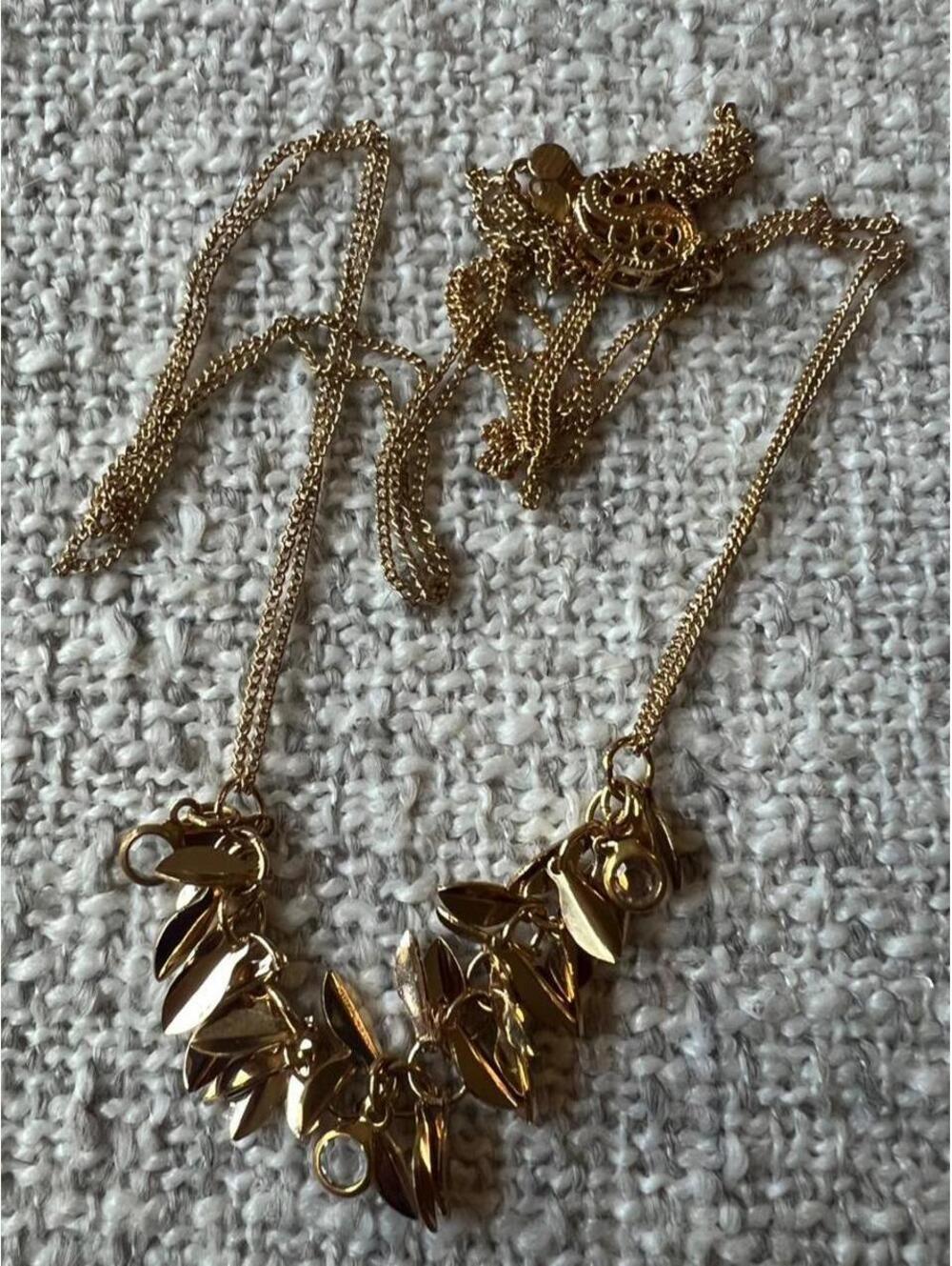Gold Tone Leaf Necklace